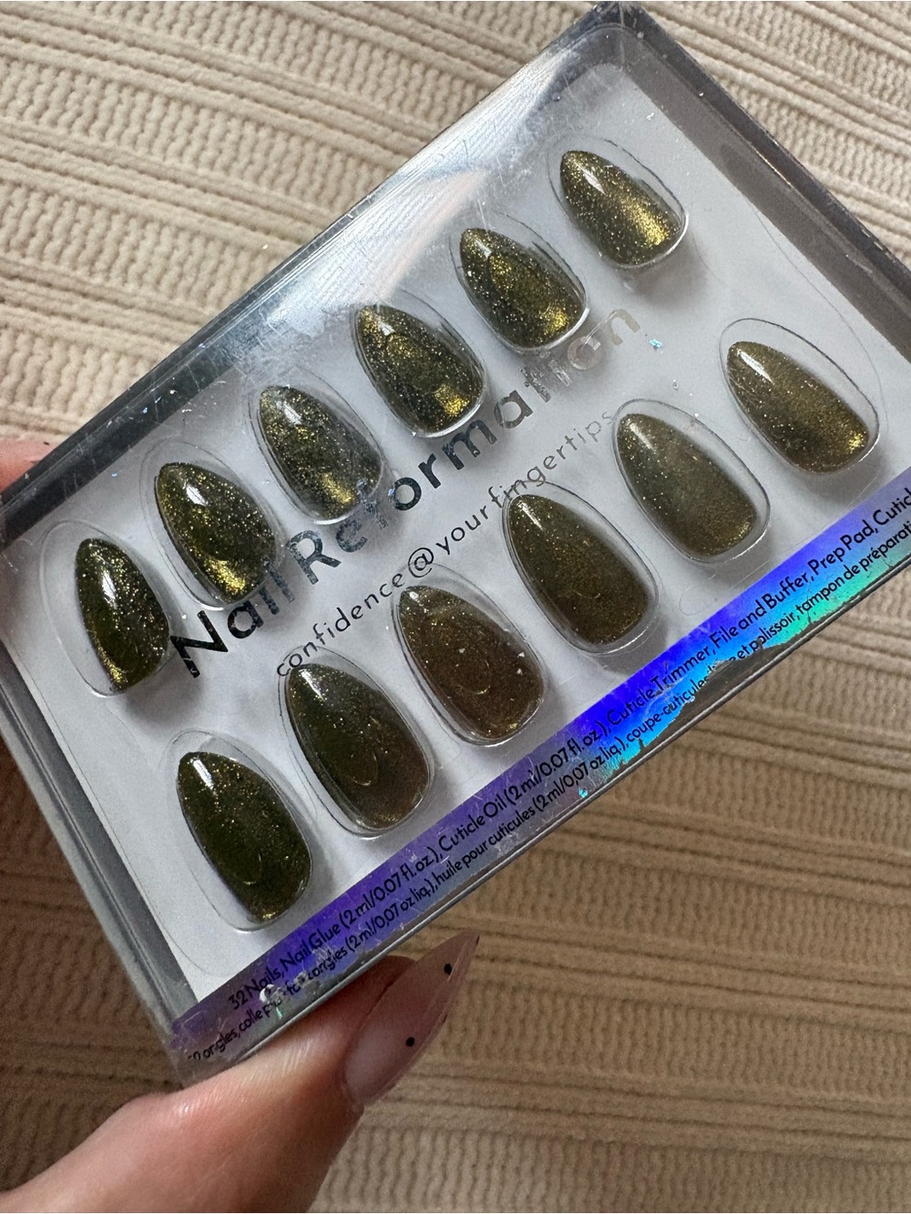 Nail Reformation Glitter Olive Green Press-On Nails Short Almond